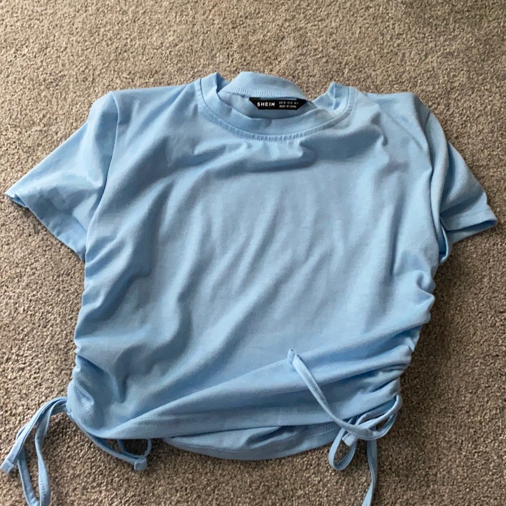 blue side tie tee